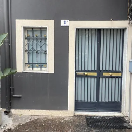 Piazza Palestro Apartment *